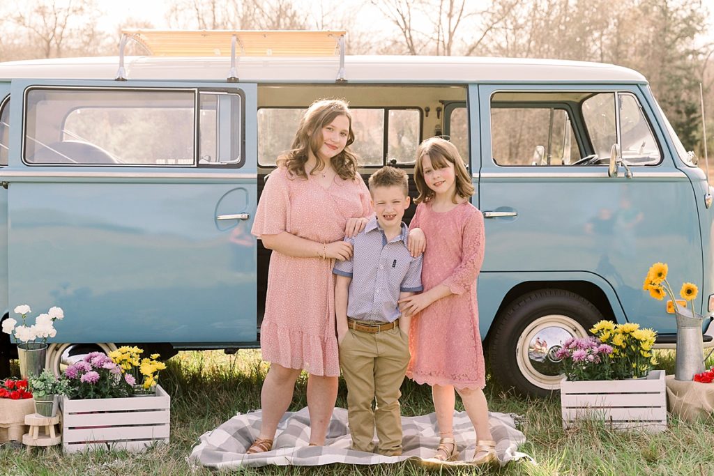 Children's spring session with VW Bus in Jackson